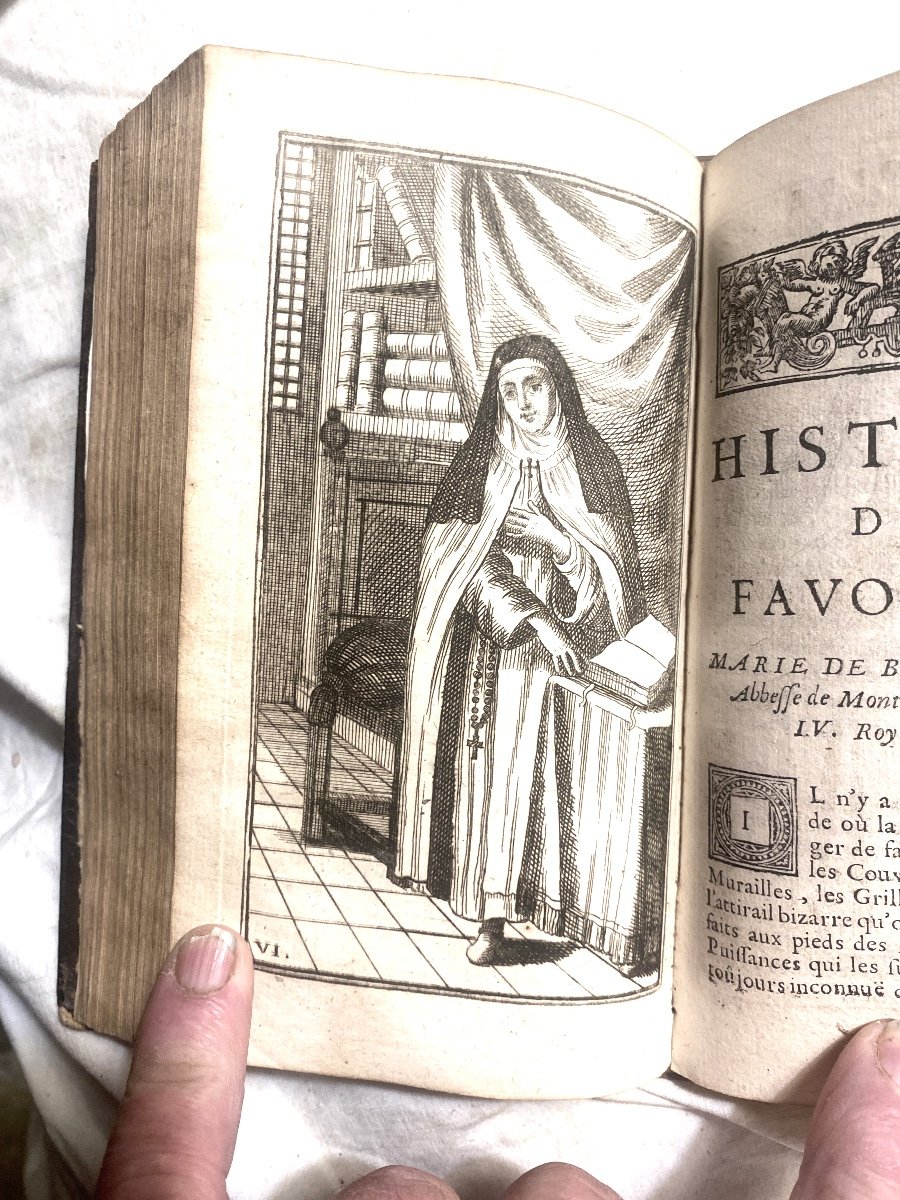 Beautiful Vol. In 12, Printed In Amsterdam In 1700: "history Of The Favorites.." Under Several Reigns-photo-6