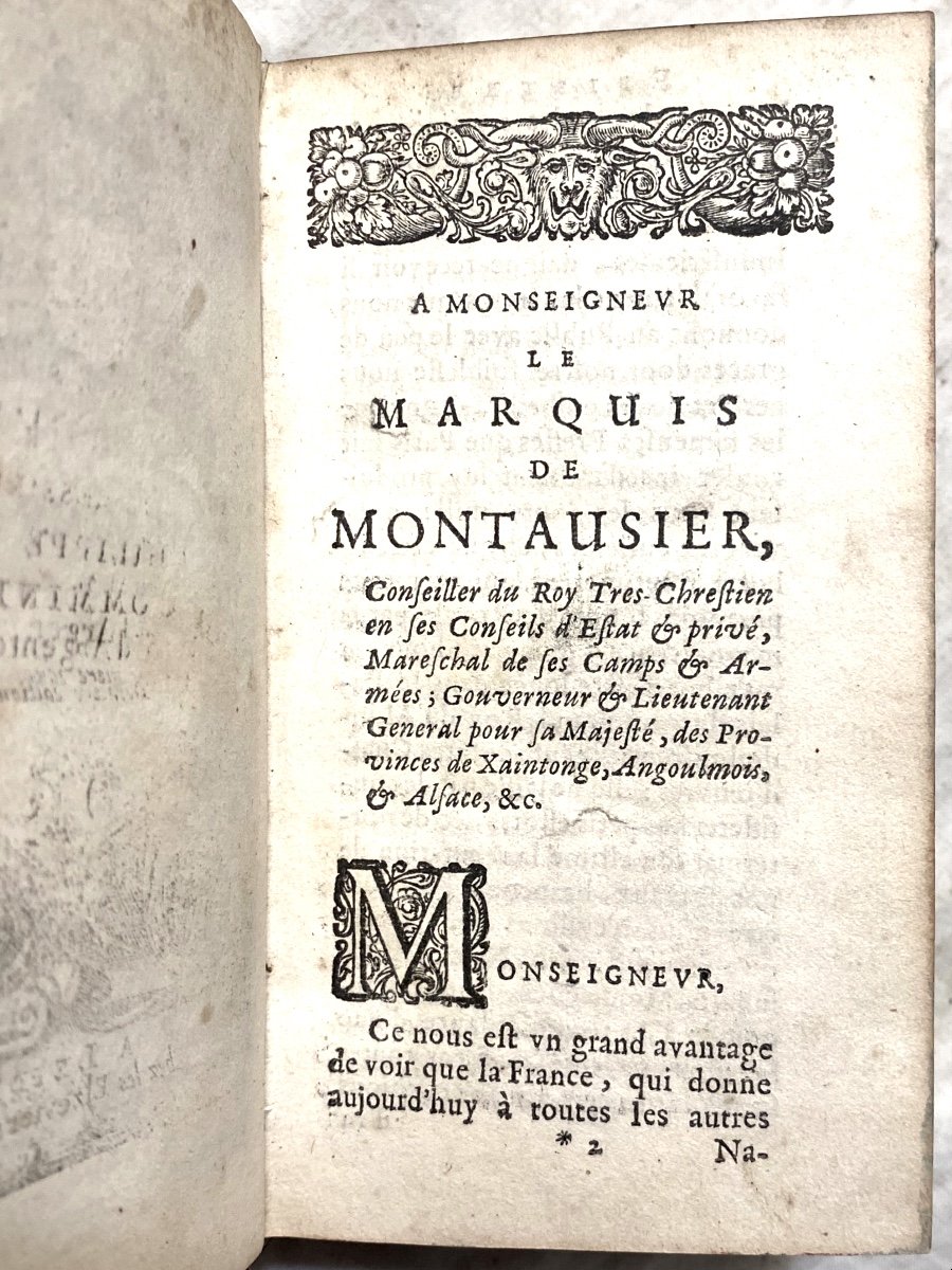 Historical Jewel: A 1648 Decorated Red Morocco Volume “the Memoirs Of Phil. De Commines”-photo-3