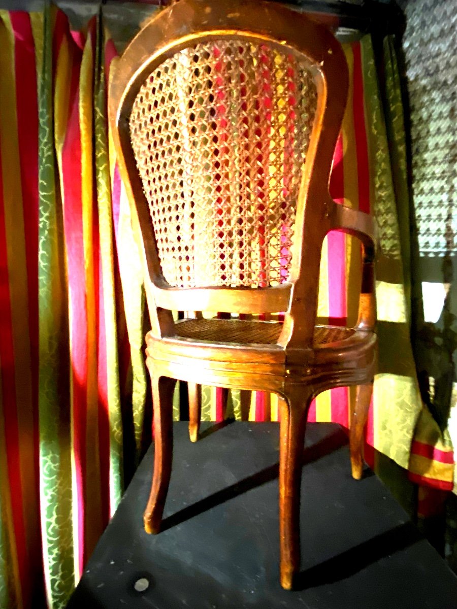 Rare, Beautiful Louis XV Child's Armchair With Large Canework In Patinated Beech And Beautiful 18th Century Sculpture-photo-3