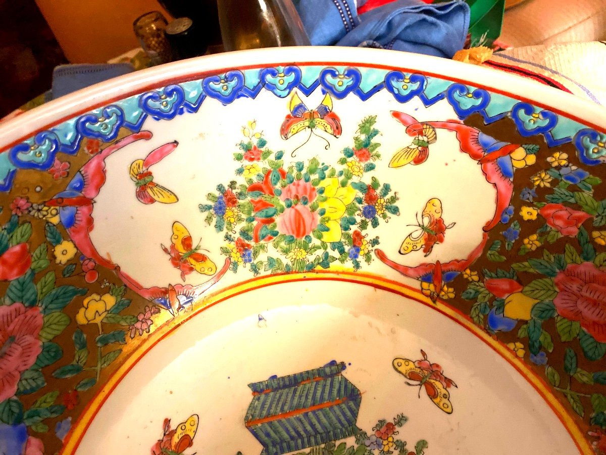 Spectaculaire  Bol à Punch Chinois Richement Décor De Cartouches Fleuris Animé De Papillons 20è-photo-6