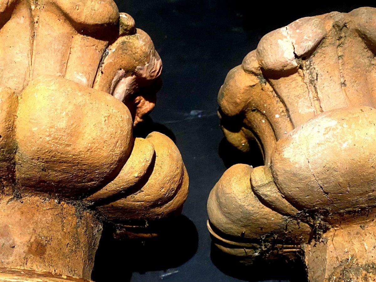 Decorative Pair Of 18th Century Elements. Castelnaudary Terracotta Plume Roof Punches-photo-8