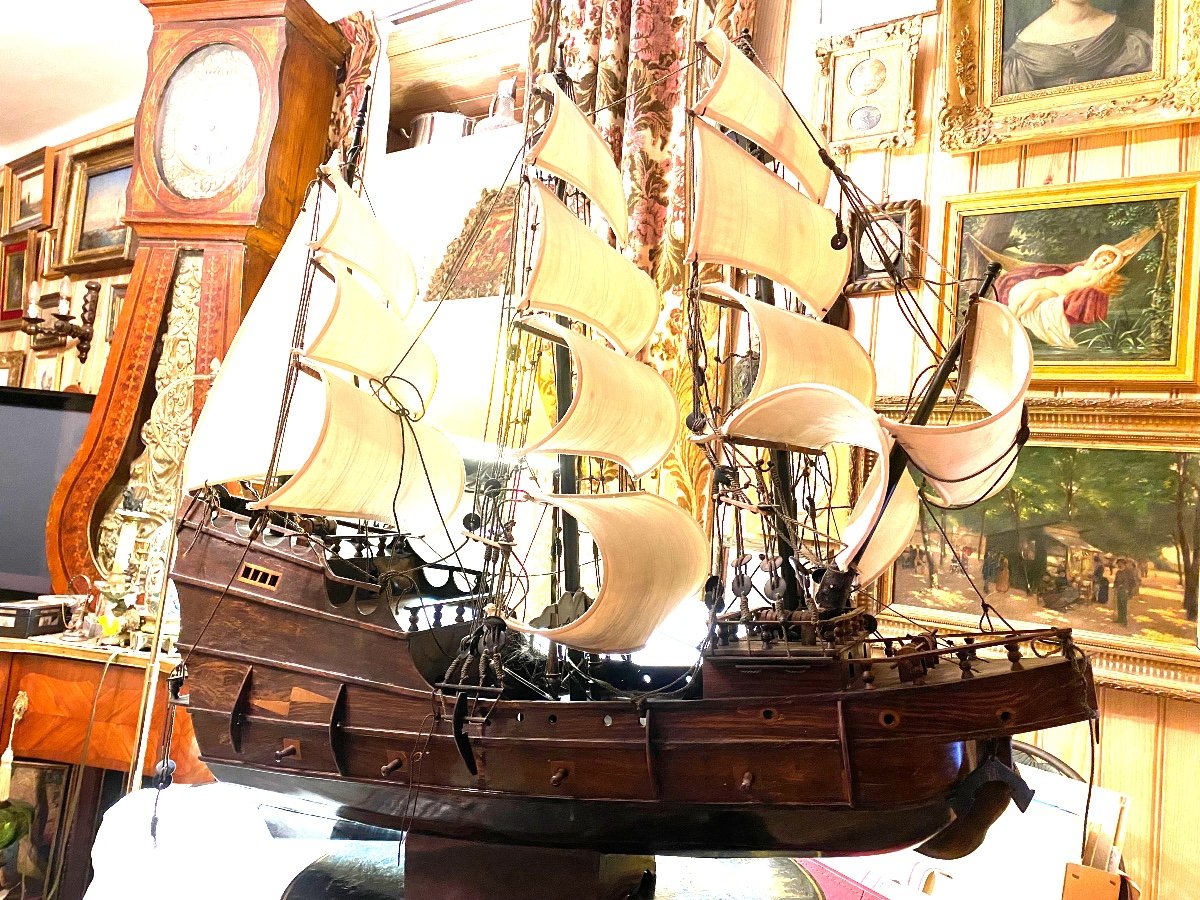  "large Warship" Three Masts, Mediterranean Sea Three Masts, In Mahogany 19th Century Model