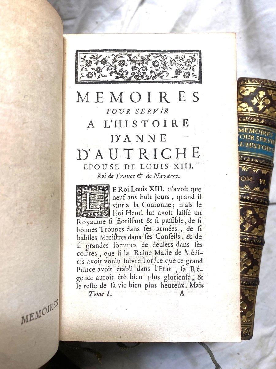 Complete: 6 Vol. In 12, Amsterdam 1750: "memoirs To Serve The History Of Anne Of Austria"-photo-7