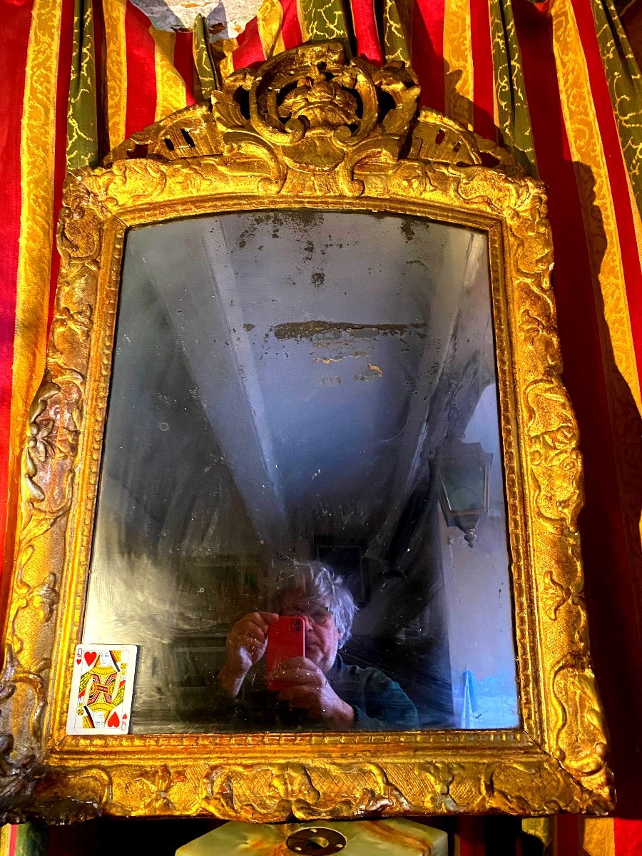 Early 18th Century Gilded Wood Mirror With Ears And Openwork Floral Arched Pediment, Tain Au Mercure-photo-4