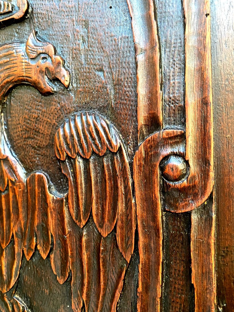 Renaissance Furniture Panel In Patinated Walnut With: Crowned "double-headed Eagle" Framed With Flowers-photo-2