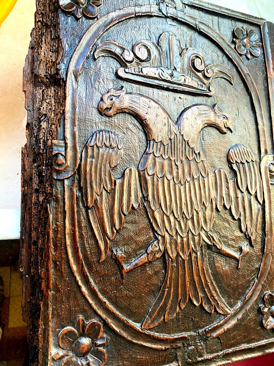 Renaissance Furniture Panel In Patinated Walnut With: Crowned "double-headed Eagle" Framed With Flowers-photo-6