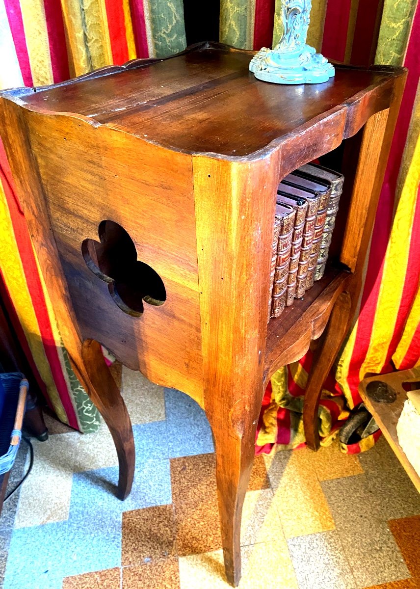 Louis XV Style Walnut Snack Table, Curved Legs, Openwork Niche, Edged Top