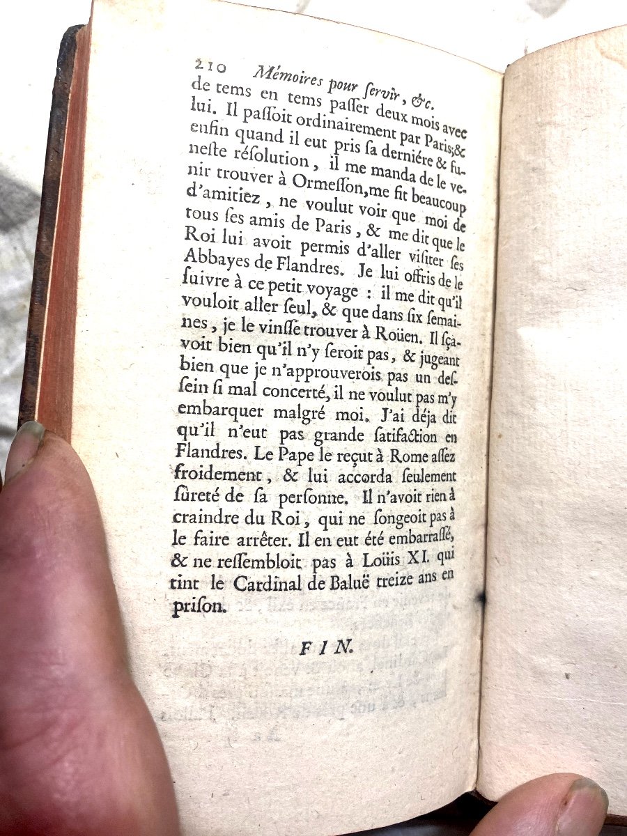 Mémoires Pour Servir A l'Histoire De Louis XIV , Par Feu M. l'Abbé De Choisy ; 2 Vol In 12 1727-photo-8