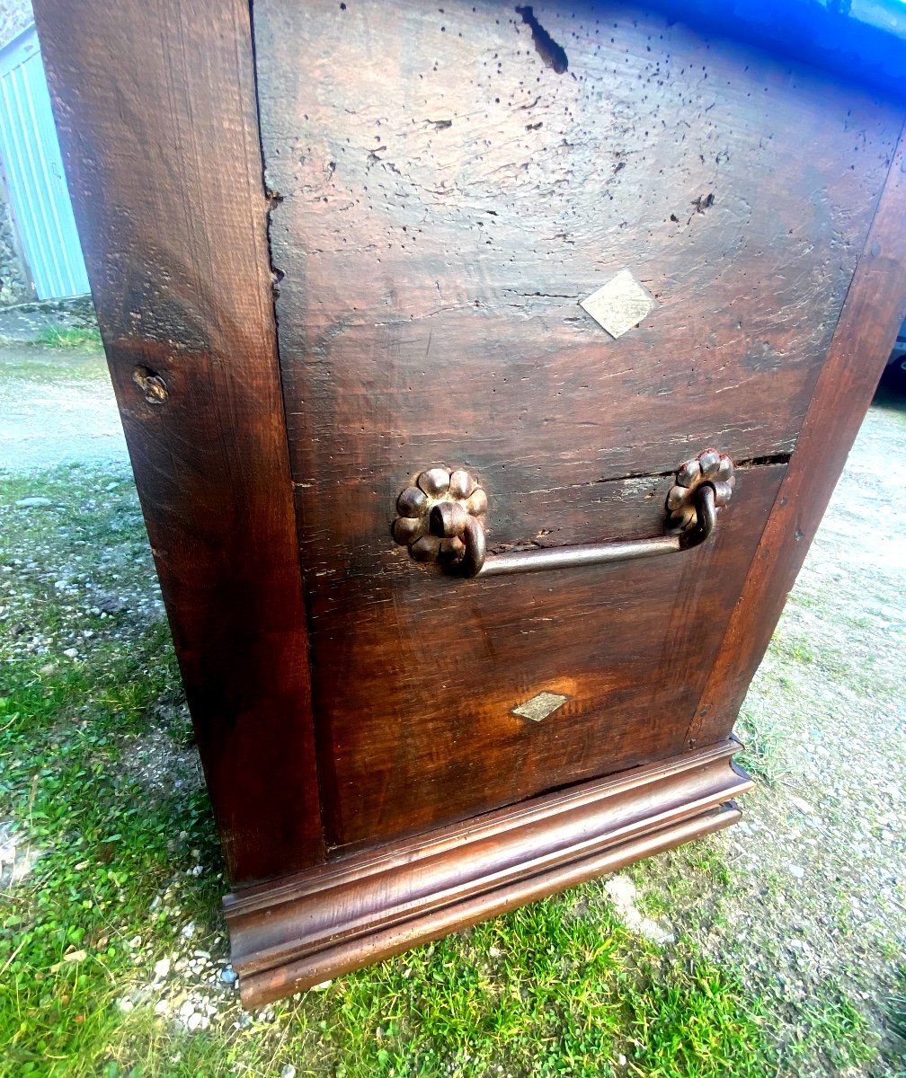 17th Century Walnut Corridor Chest From A Chateau Near Pau Of Small Size Lockable-photo-1