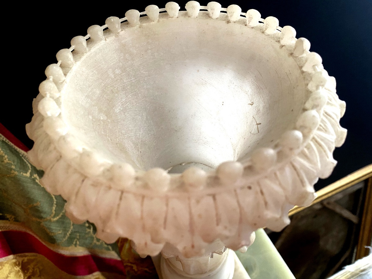 Finely Carved Translucent Milky Alabaster Crater Of Great Elegance, Charles X Period.-photo-3