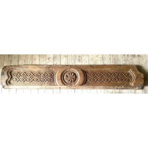 Very Beautiful Natural Oak Woodwork Lintel With Beautiful Patina From The Louis XV Period, Richly Carved