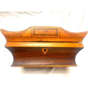 Very Beautiful Charles X Jewelry Box, Animated Profile In Rosewood Lemon Marquetry