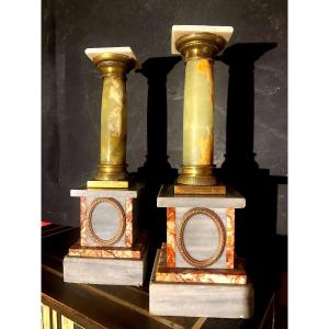 Pair Of Neo-classical Desk Columns In Bronze Marble And Soft Green Onyx From The 19th Century