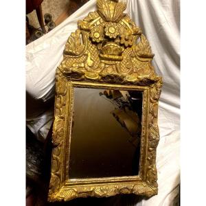 Rectangular Pediment Mirror In Gilded Carved Wood, Bérain Style, Regency Period Well Argued