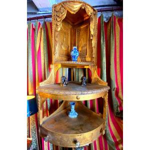 Beautiful Baroque Shelf In Gilded Wood, Three Levels In A Quarter Circle, Belt Drawer 19th Century