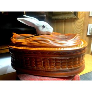 Charming Chestnut Color Terrine White Rabbit Head With Sulphur Eyes Sig. Mandeli Italy