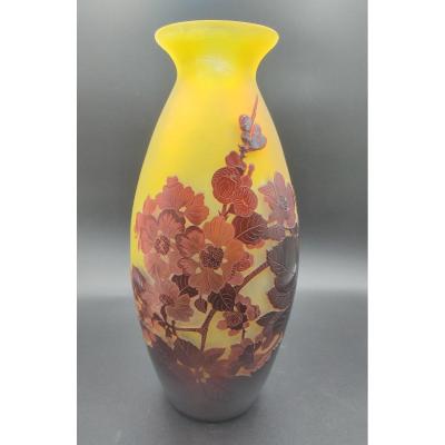 Emile Gallé - Grand Vase à Décor De Fleurs De Pommier Du Japon