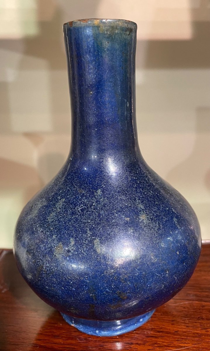 18th Century Chinese Blue Monochrome Bottle Vase-photo-3