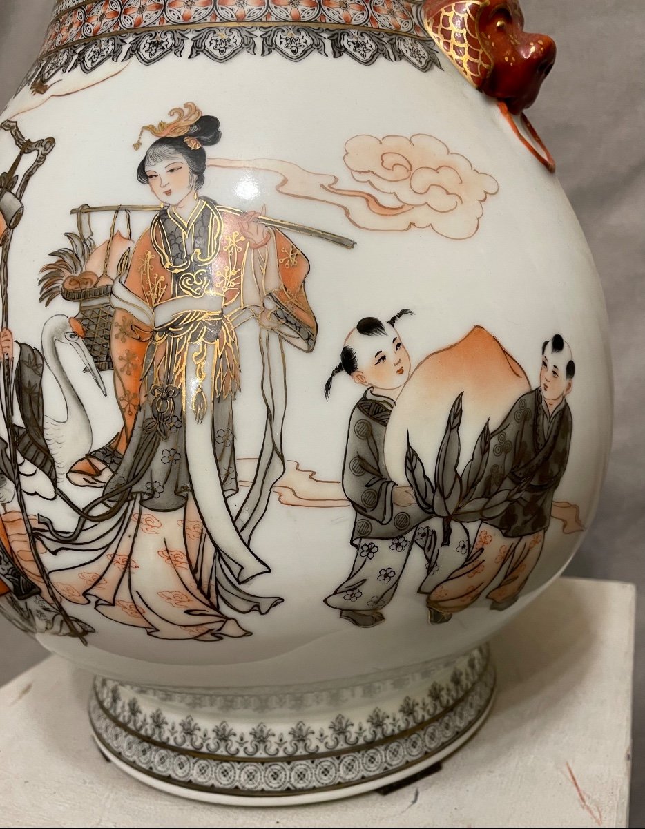 Large Chinese Porcelain Vase From The 1950s-photo-2