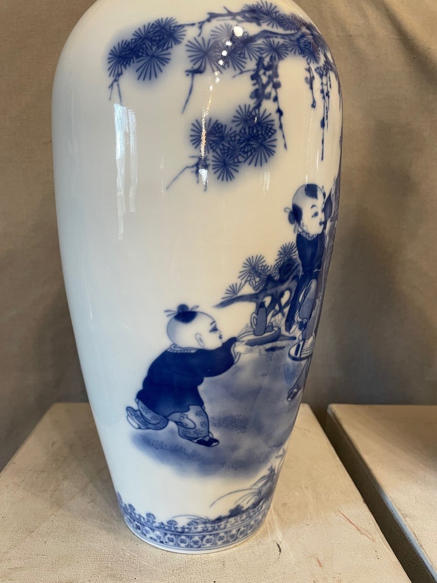 Paire De Vases Chinois Blancs Et Bleus Du 20ème Siècle-photo-6