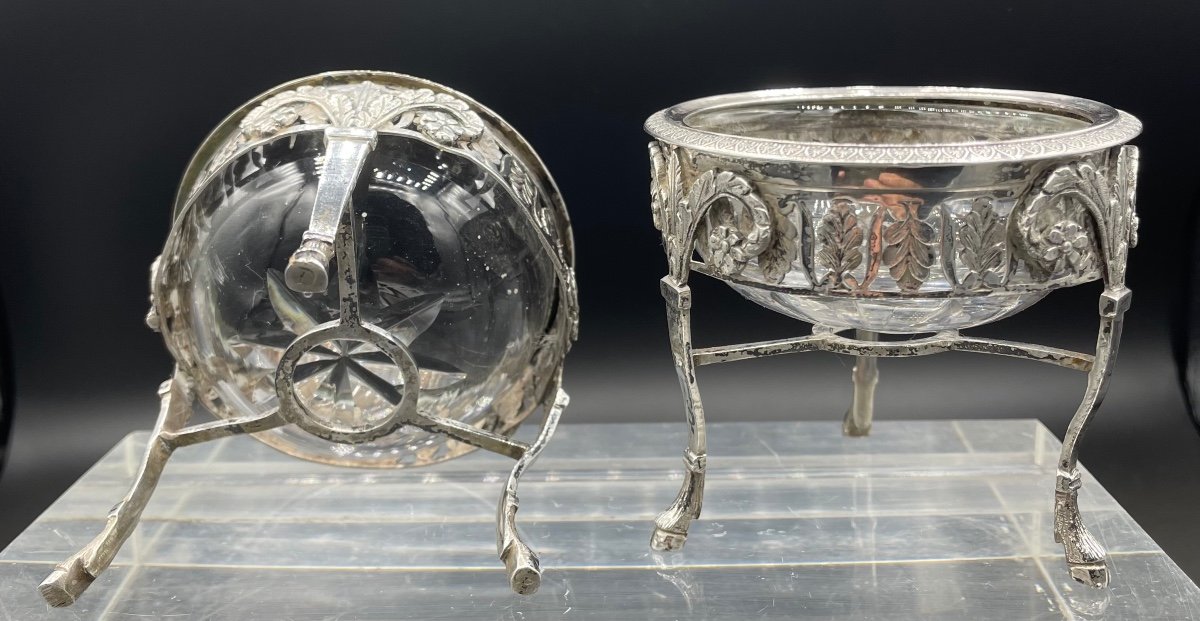 Pair Of 18th Century Silver Salt Shakers-photo-2