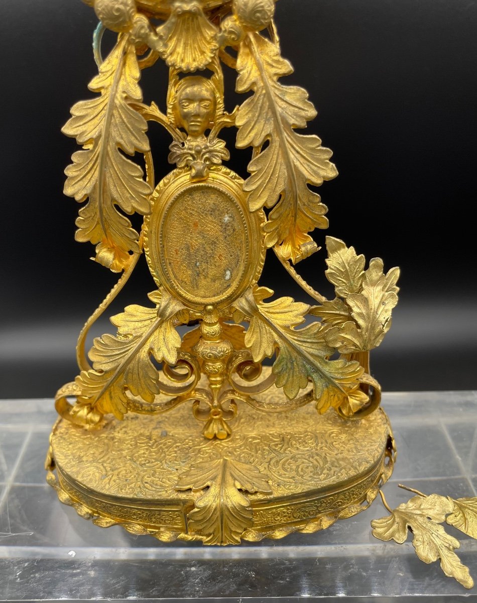 19th Century Gold Leaf Relic Holder-photo-4