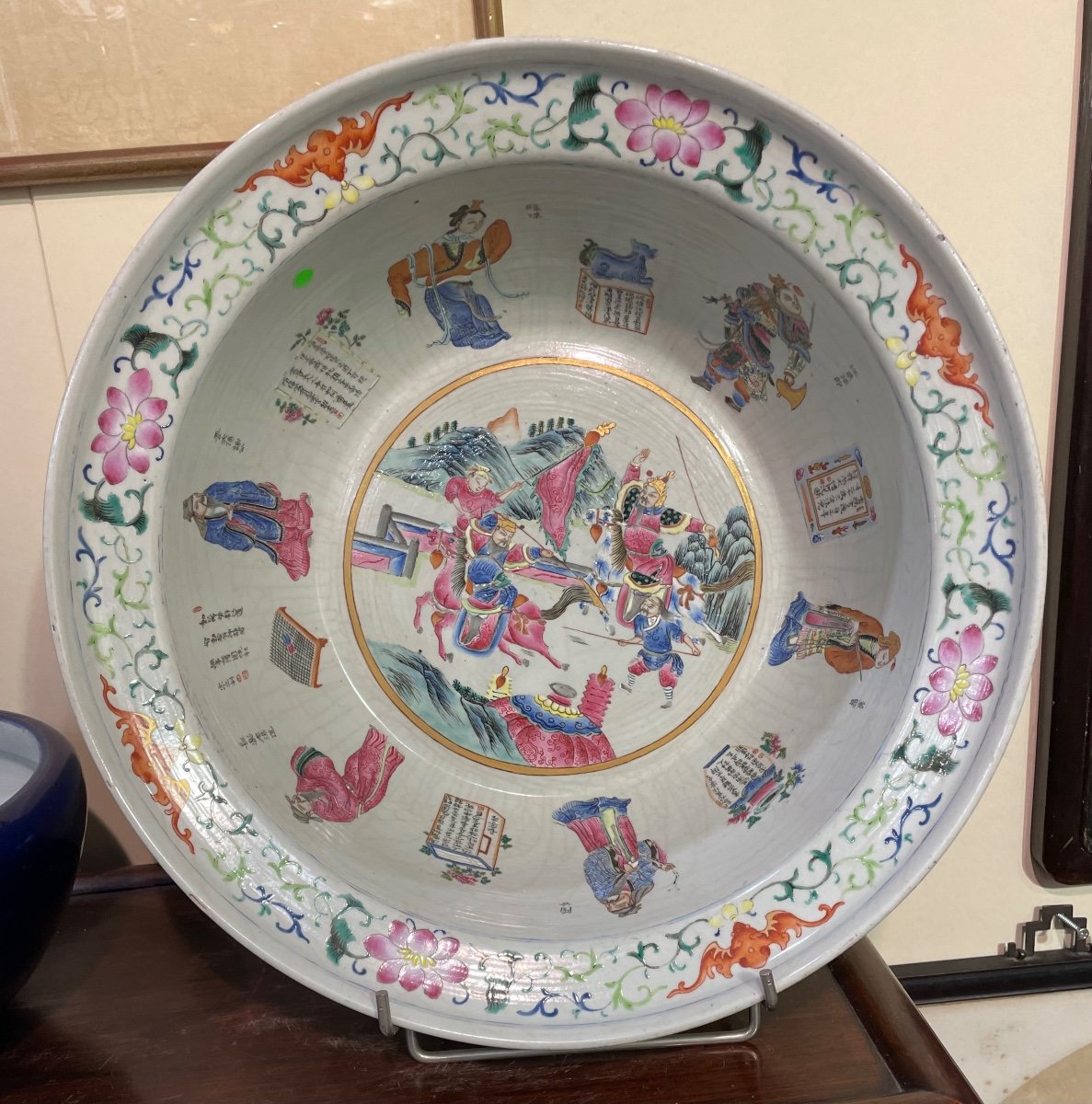 Large Pink Family Bowl China 19th Century