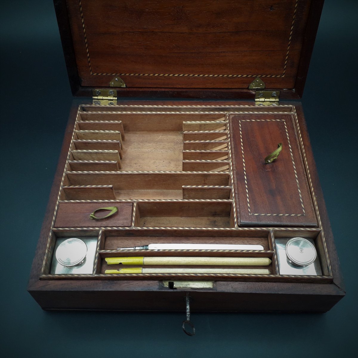 Inlaid Travel Box, 19th Century-photo-5