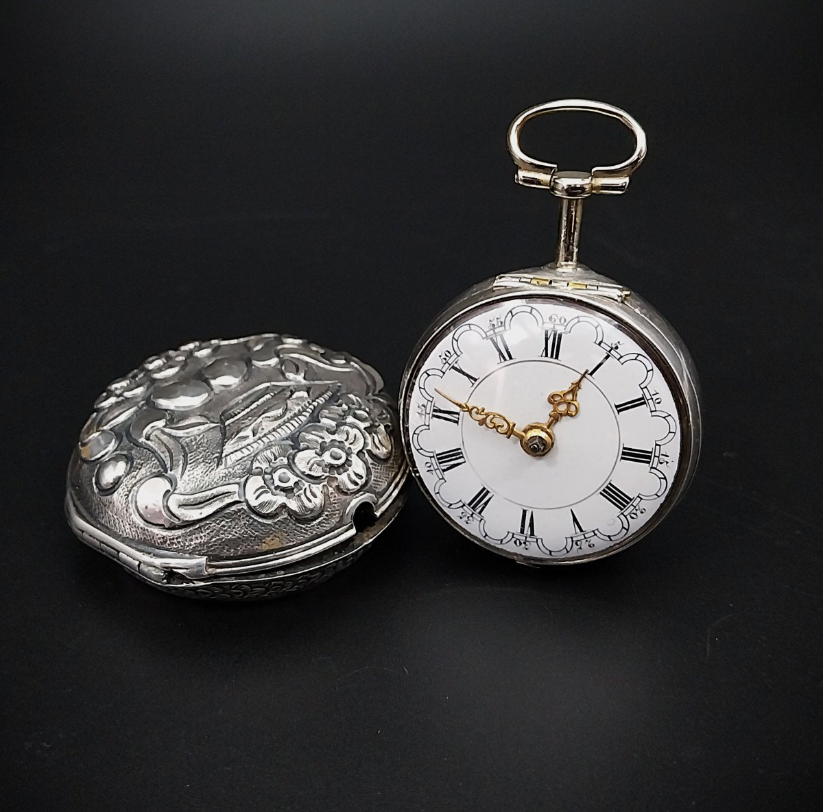 Montre Gousset Repoussé, 18éme Siécle , 1766-photo-4