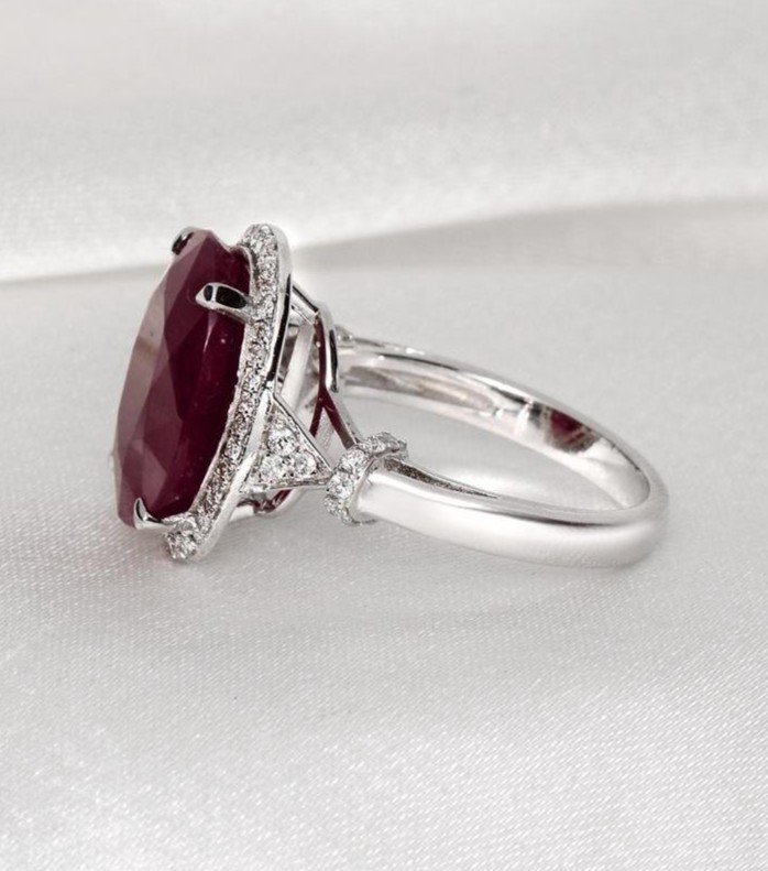14 Kt. 8.48 Ct White Gold Unheated Ruby And 0.33 Ct Diamond Ring, Igi Certified-photo-3
