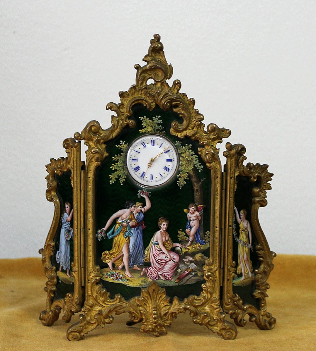 Montre Néo Rococo Viennoise Paravan - Peinture Émail Bronze Doré - Vienne 1860  l'Autrich