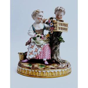 Porcelaine de Meissen, Scène Galante d'enfants, Première Moitié du XIXe Siècle.