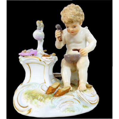 Meissen - Figurine En Porcelaine Petit Ange