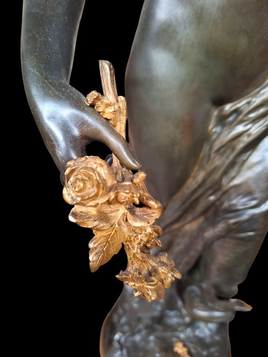 An Exceptional Quality Bronze Torchiere -photo-3