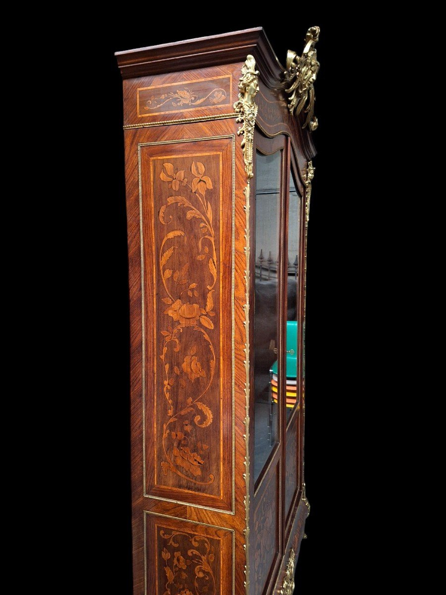 Napoleon III Marquetry Display Cabinet -photo-4