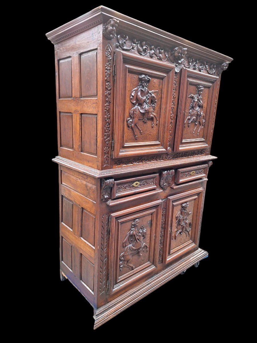 18th Century Walnut Buffet -photo-2