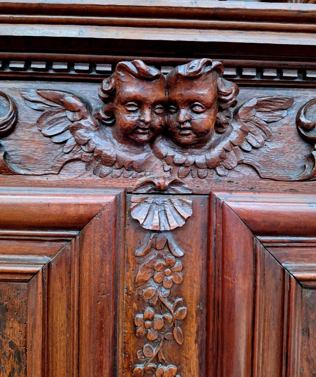 18th Century Walnut Buffet -photo-1