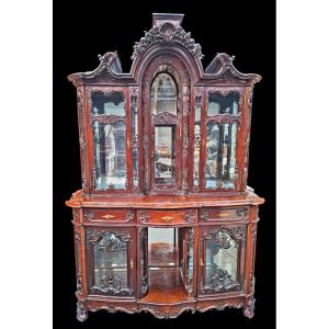 A Beautiful Louis XV Style Mahogany Display Cabinet.