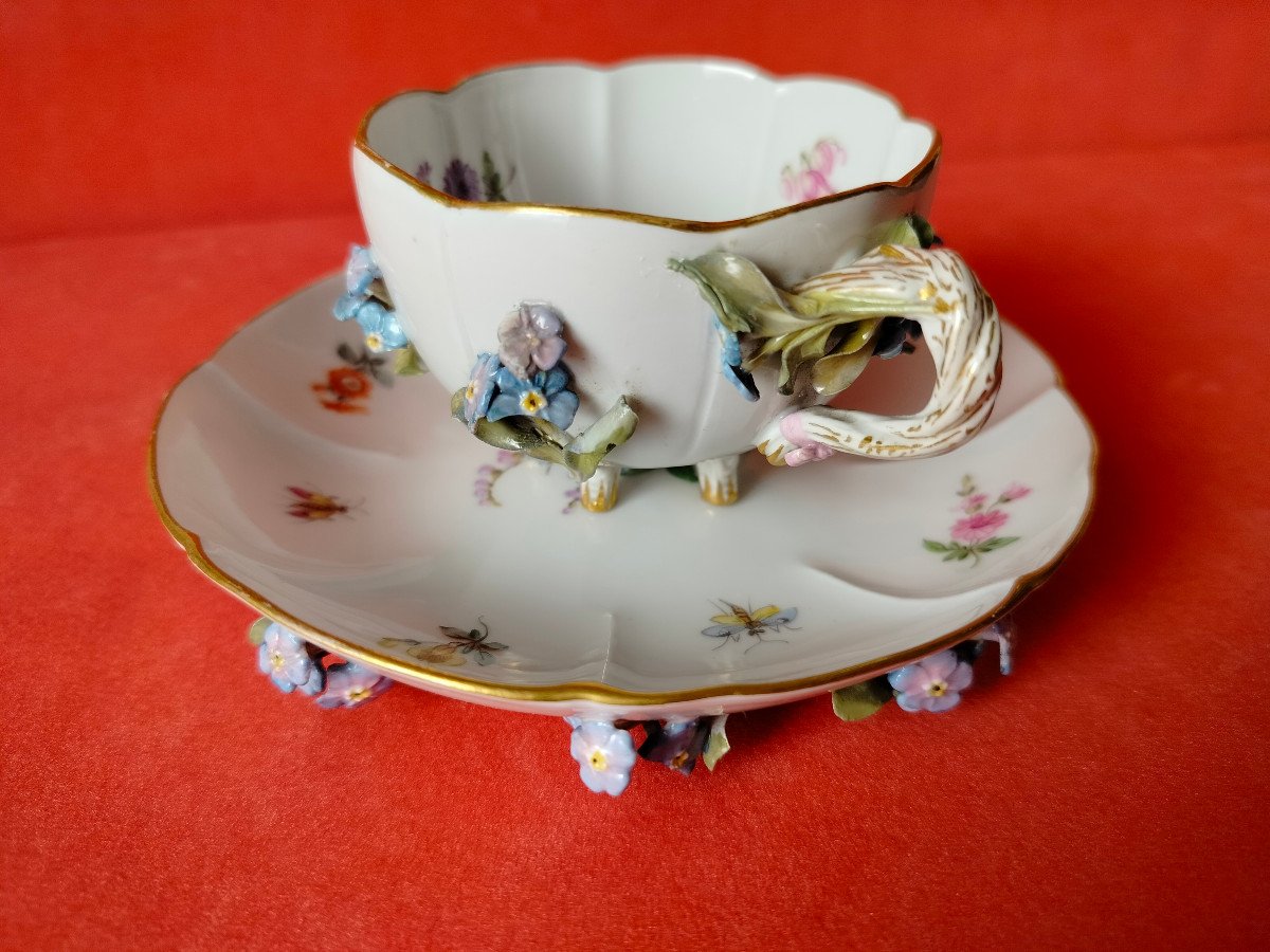 Tasse en porcelaine MEISSEN XIX s.