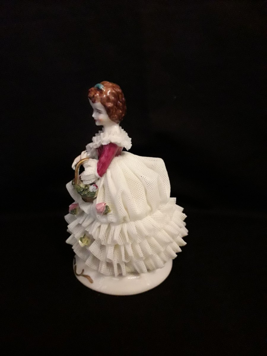 Girl  Holding  A  Basket, Porcelain Statuine Dresden  Germany-photo-2