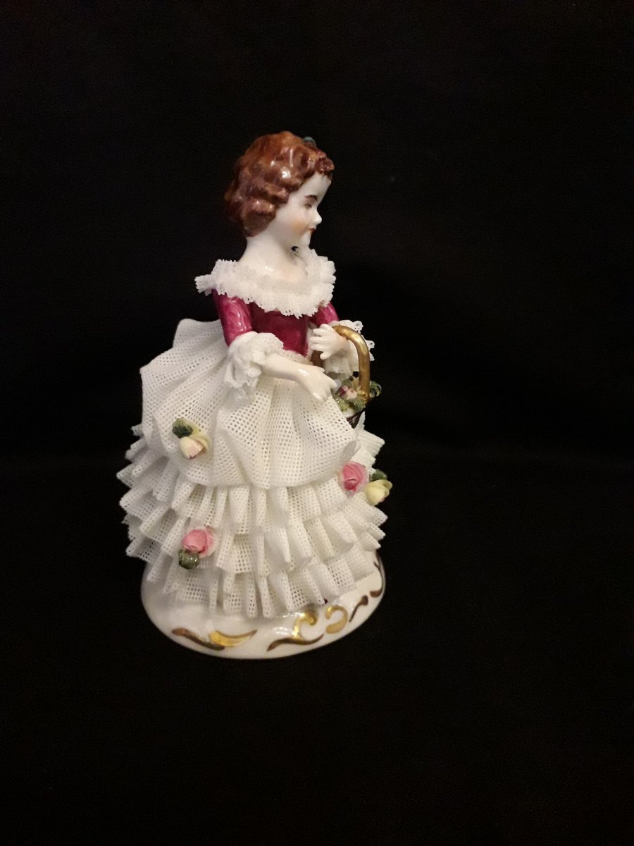 Girl  Holding  A  Basket, Porcelain Statuine Dresden  Germany-photo-3