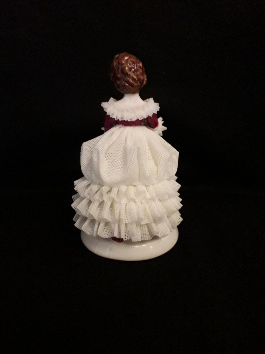 Girl  Holding  A  Basket, Porcelain Statuine Dresden  Germany-photo-4