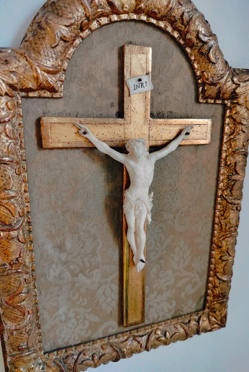 Christ Crucified On Bone XIX-photo-1