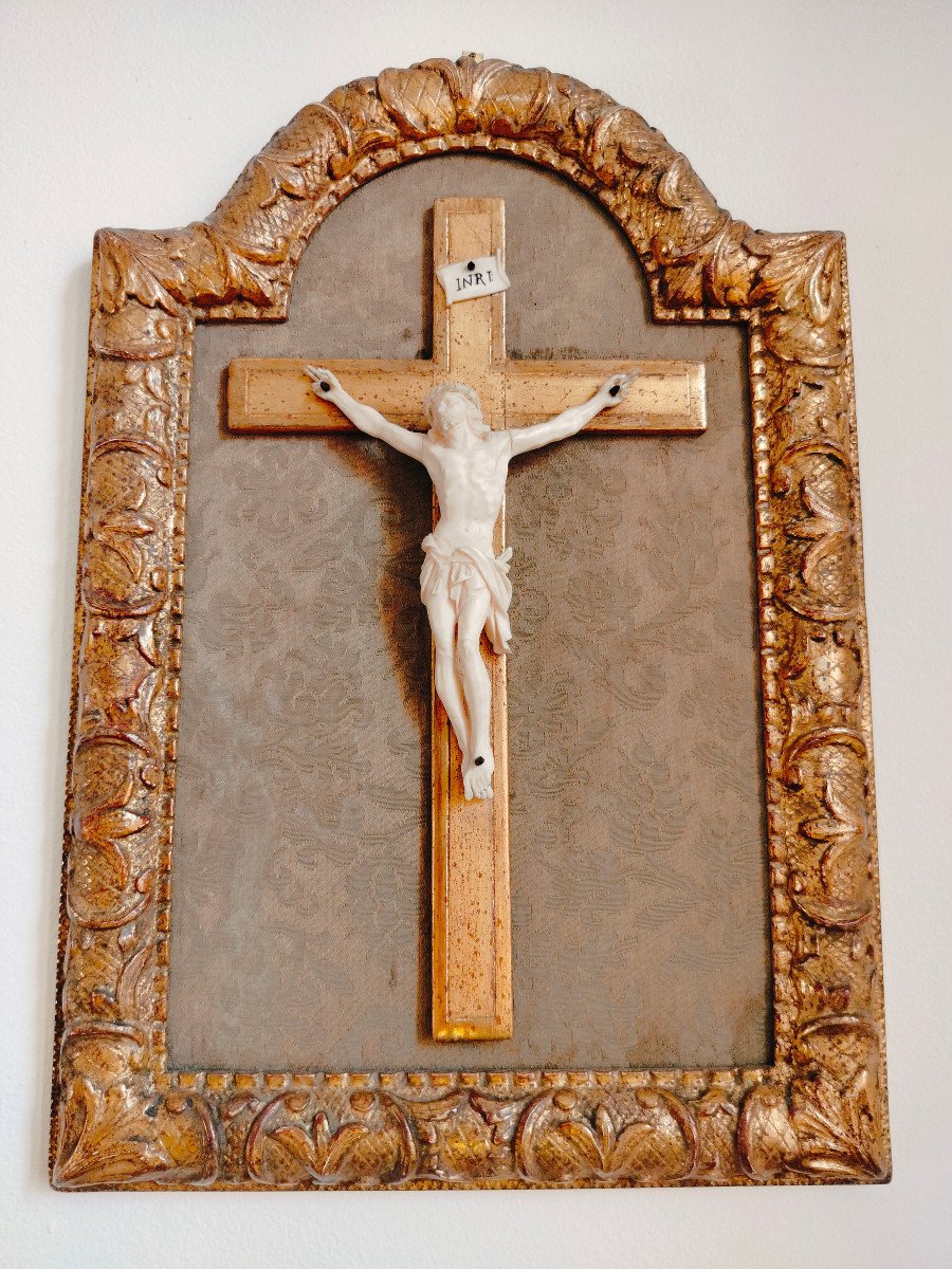 Christ Crucified On Bone XIX-photo-3