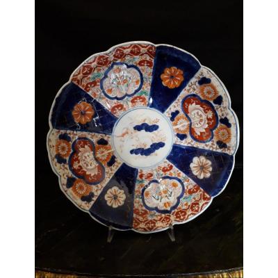 Plat porcelaine  Arita Imari,  Diam. 32 Cm