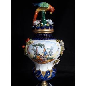 Vase Parrot  Porcelain  Sèvres  XIX 