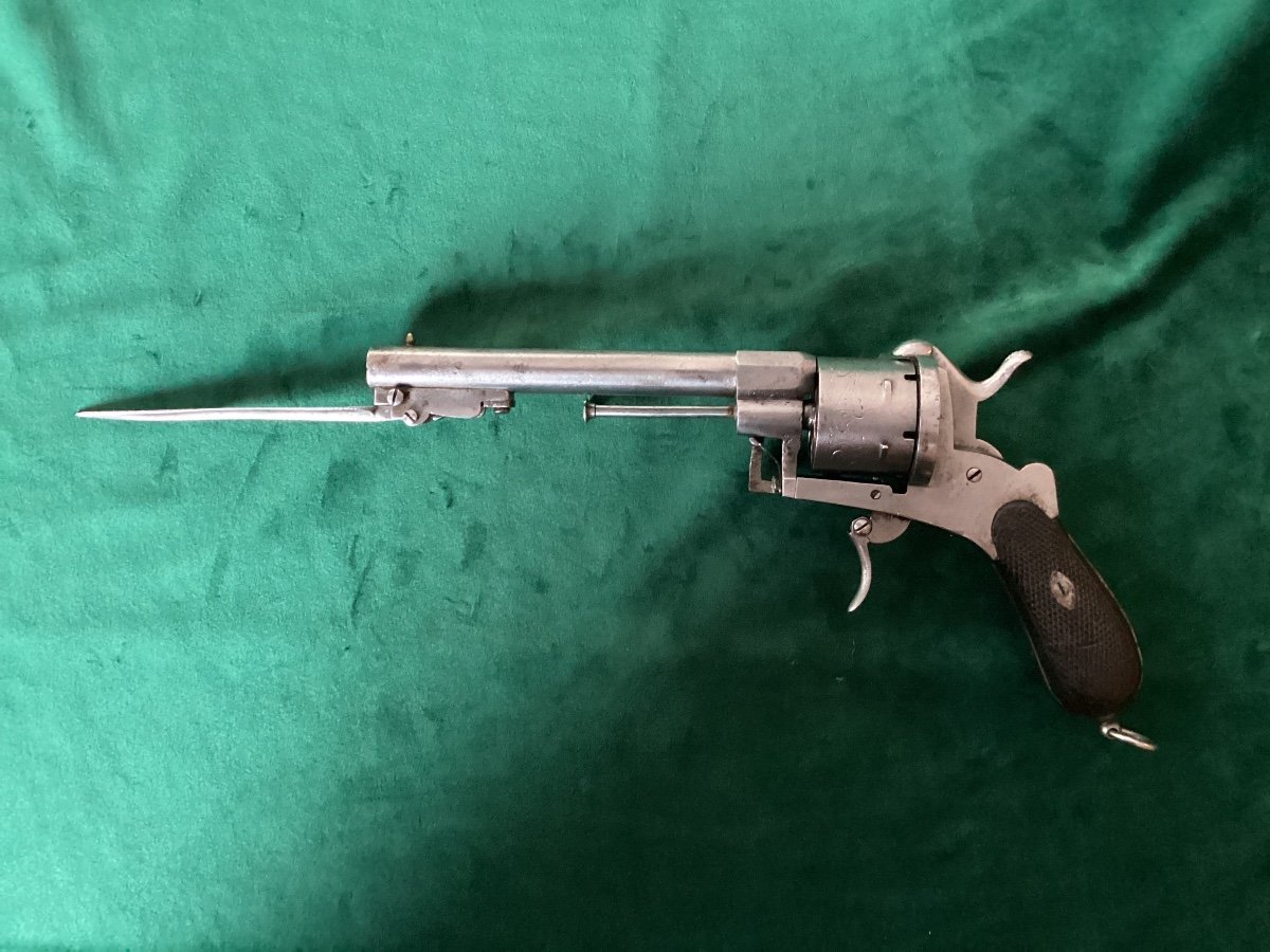 Revolver  Type Lefaucheux Lanc Baïonnette -photo-1