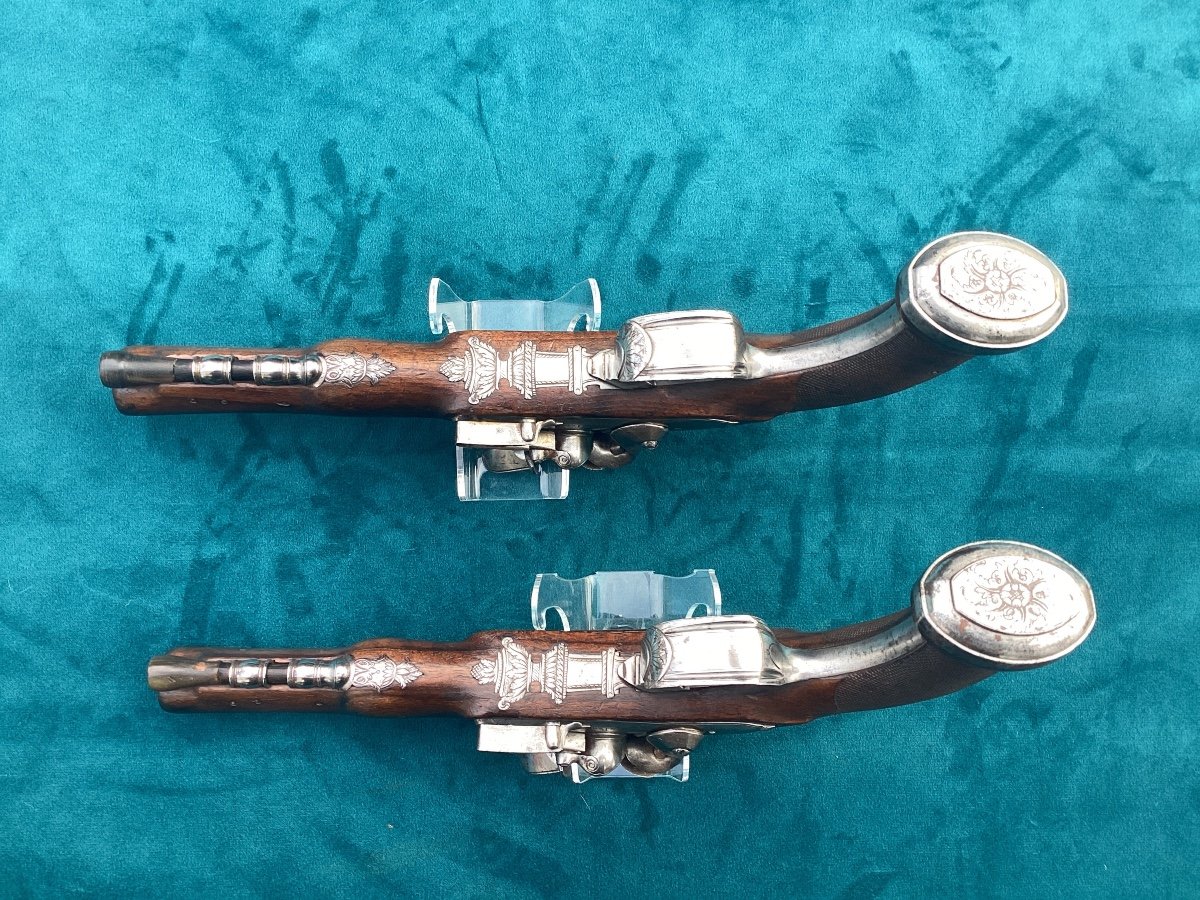 Pair Of Flintlock Pistols Signed Roux -photo-1