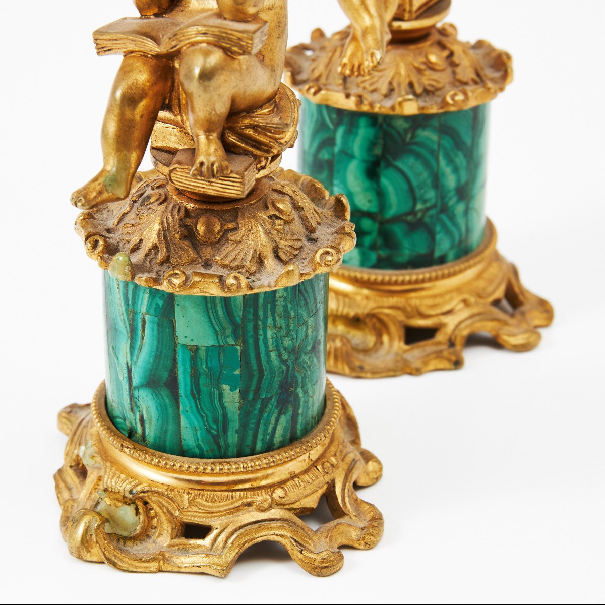 A Pair Of 19th Century Rocaille Style Malachite Candlesticks-photo-3