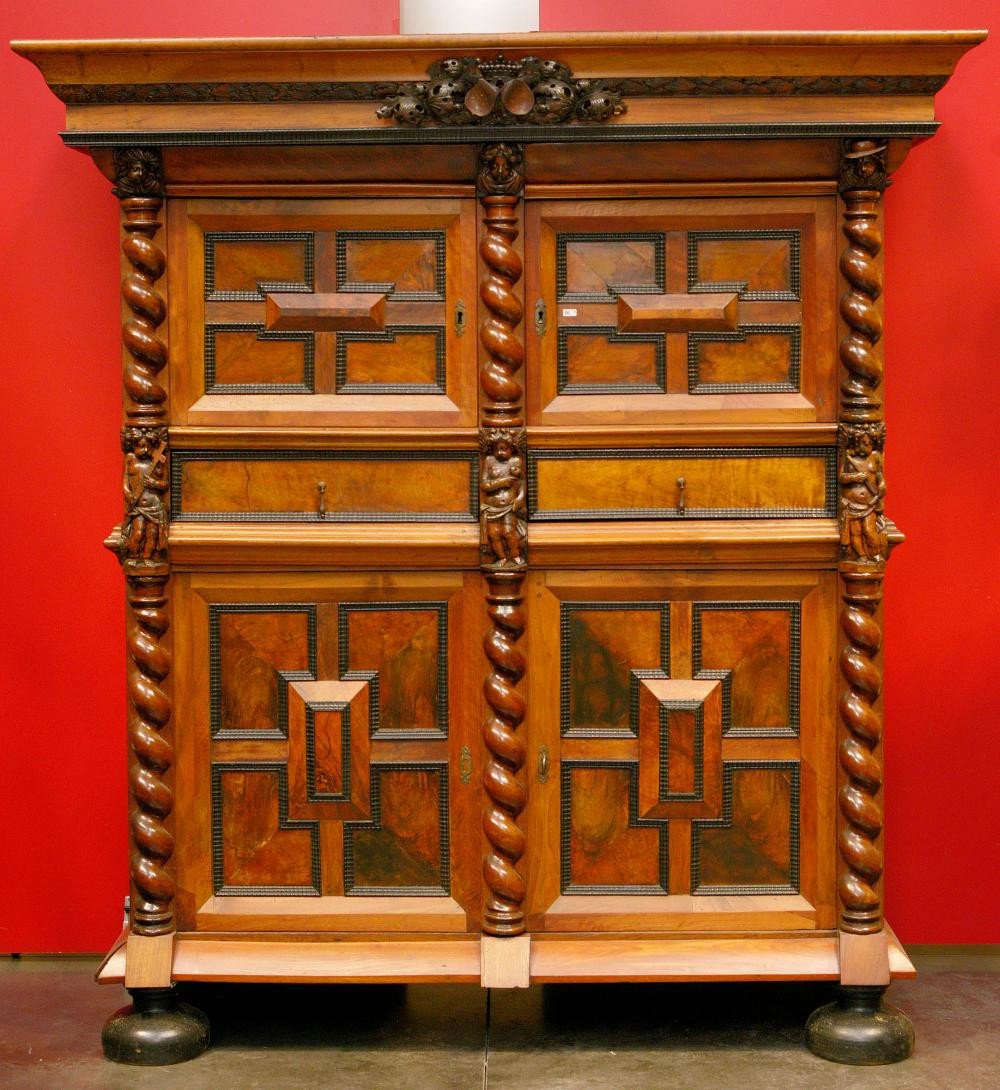 Buffet-armoire Baroque Du 17&egrave;me Si&egrave;cle, Vers 1650, Une Grande Raret&eacute;